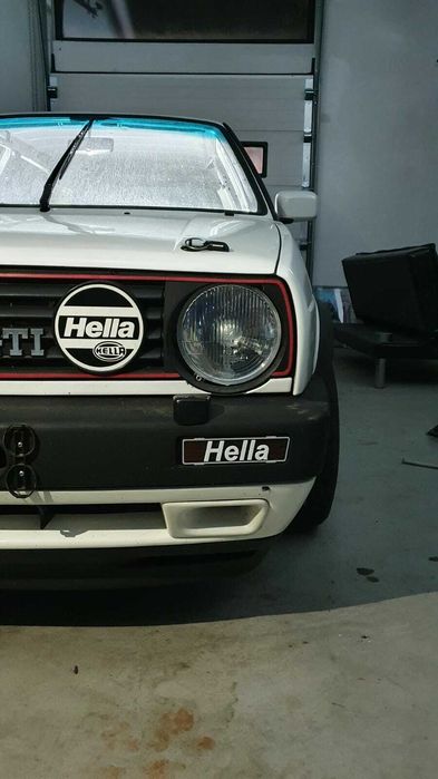 Крышки Hella на гольф 2