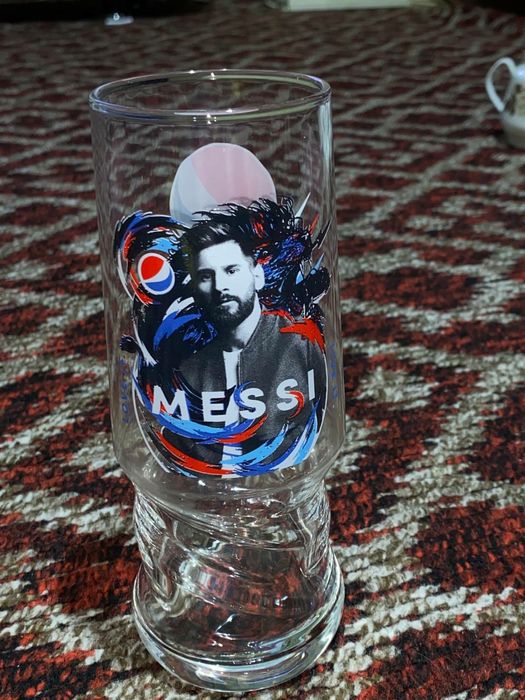 Бокалы от Pepsi 4 штуки с Кросс  Месси 2 бокала и Dele