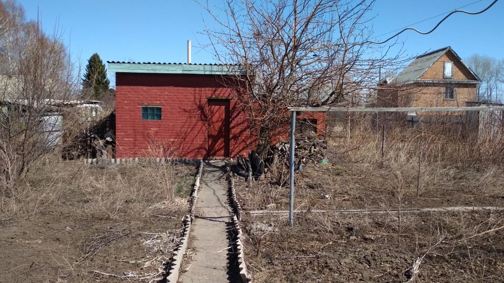 Продам дом с земельным участком