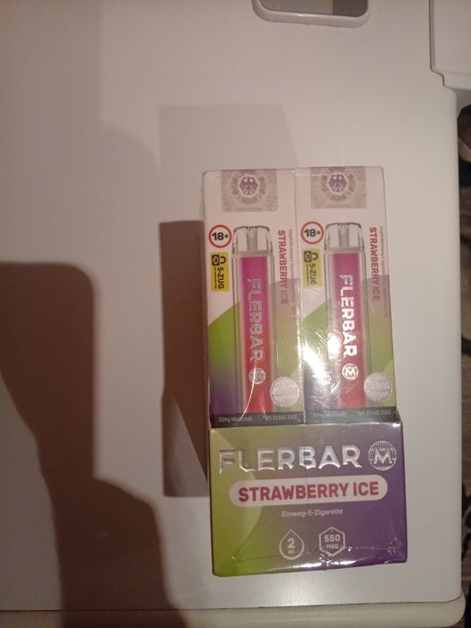 Ultimele 16 bucăți la 7 lei  buc. Vape-uri 600 fumuri