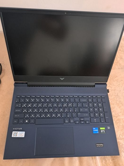 HP Victus 16 (Victus by HP Laptop 16-d1xxx)
12-avlod Intel Core i5-125
