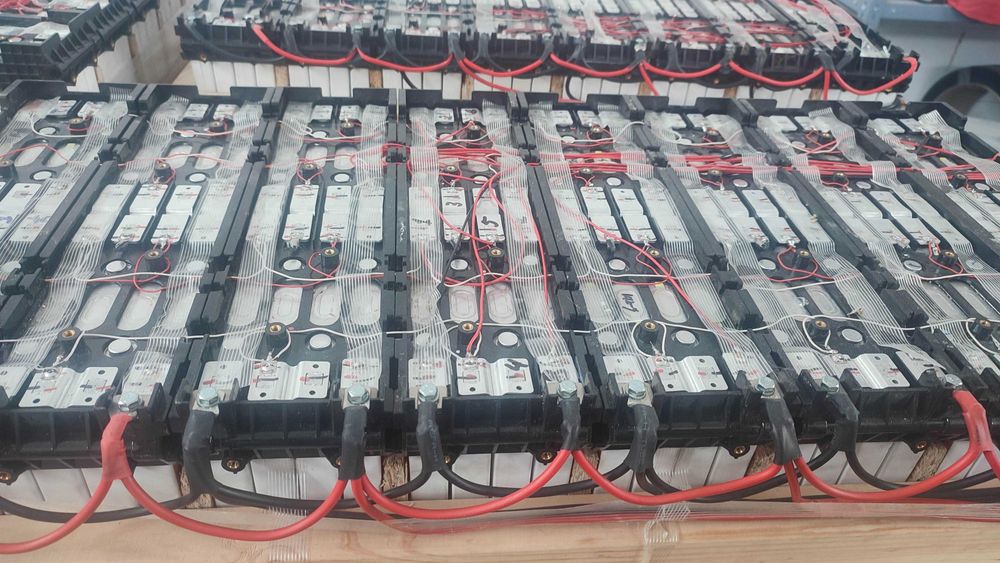 Baterie LiFePo4 24V si 48V,  bms Jk cu egalizare 6.15 kwh