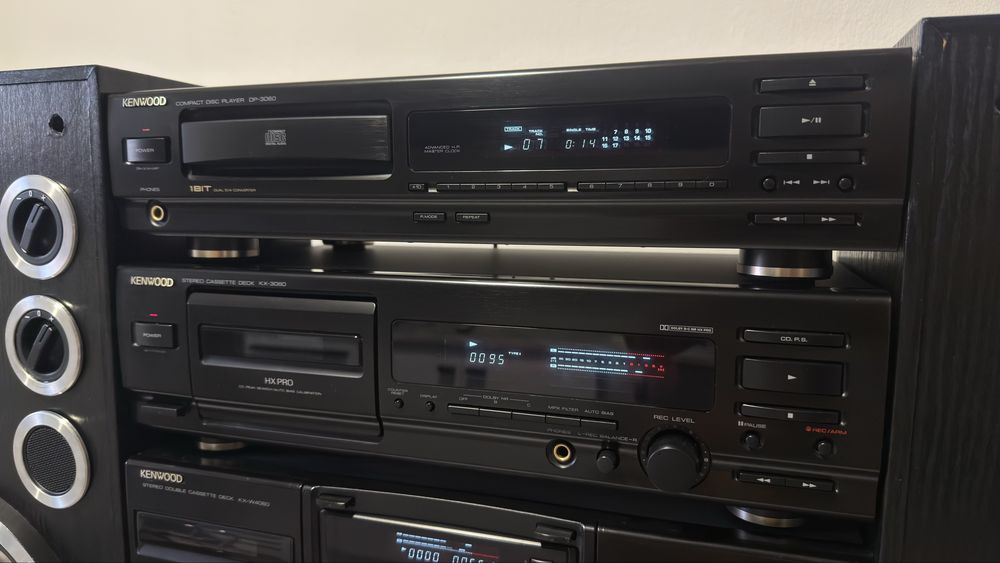 Linie Kenwood cu boxe Unitra