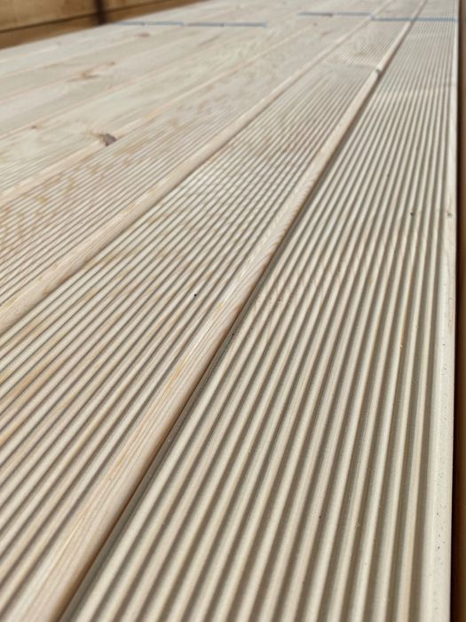 Подова настилка - декинг от бял бор