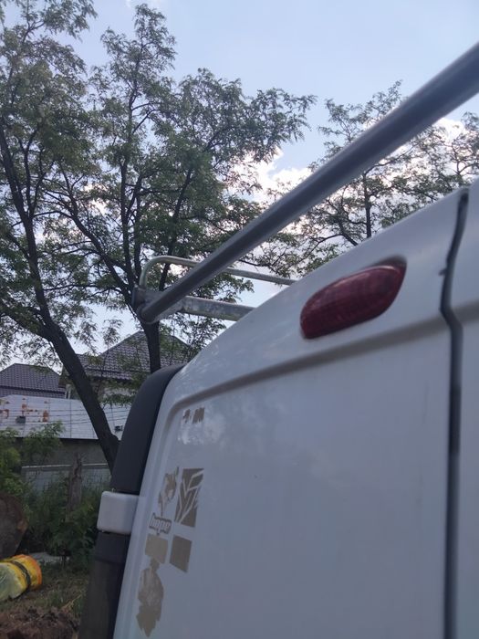 Portbagaj Renault trafic/Opel vivaro/universal