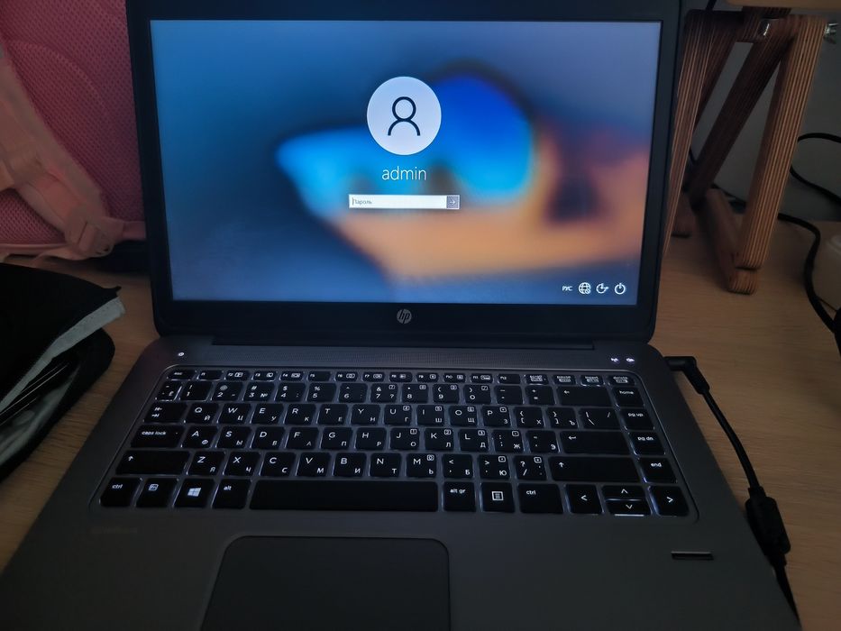 Продам ноутбук HP Folio