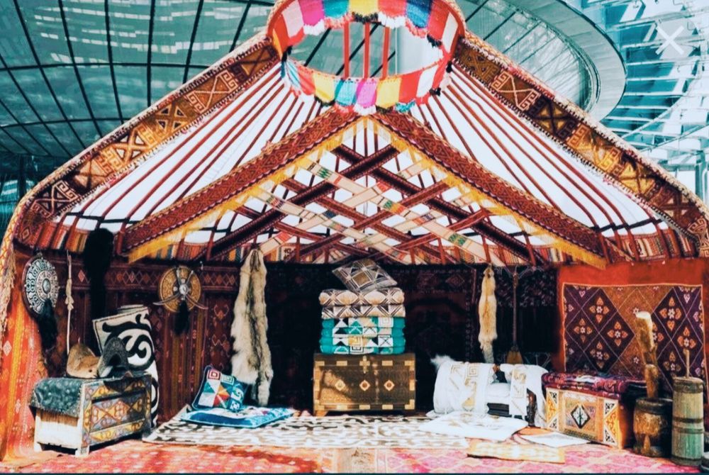 Половина юрты,  полу юрта,  юрта,  киіз үй, жартылай  қазақ үй, наурыз