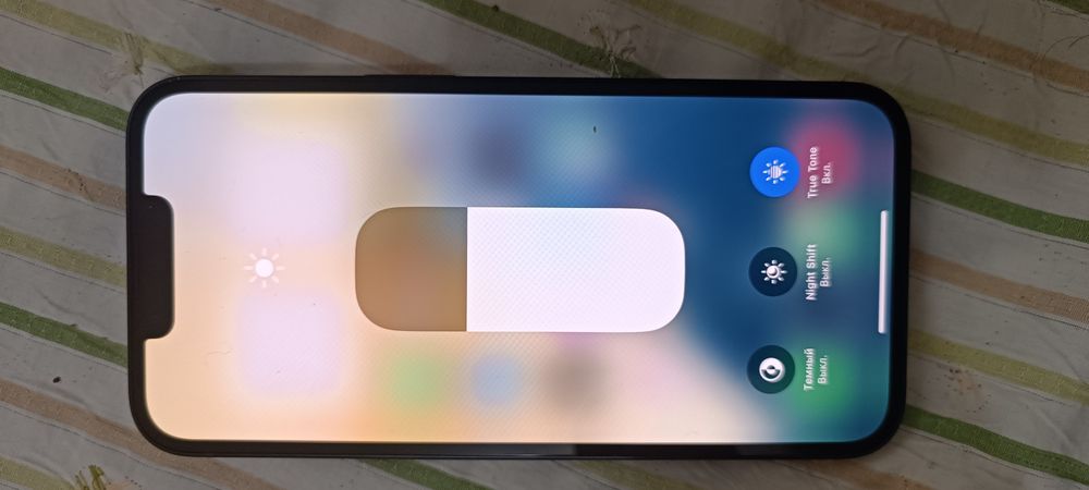 IPhone 13 midnight