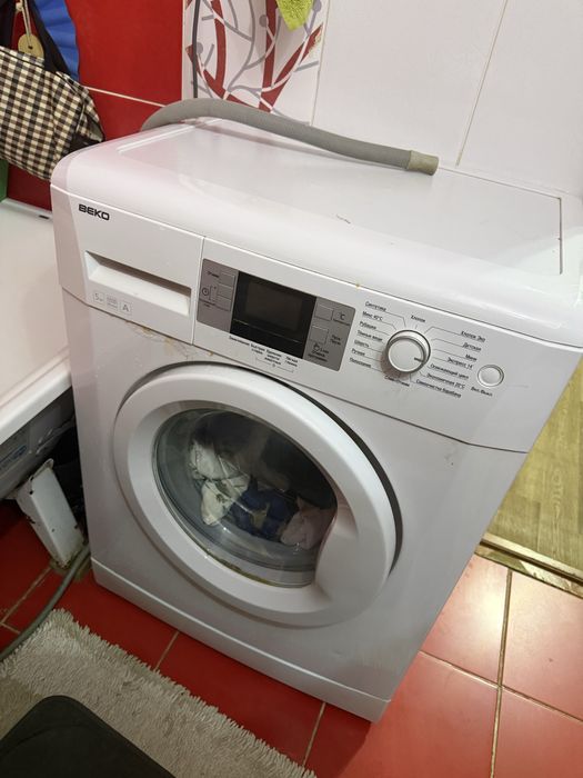 Cтиральная машина рабочая б/у