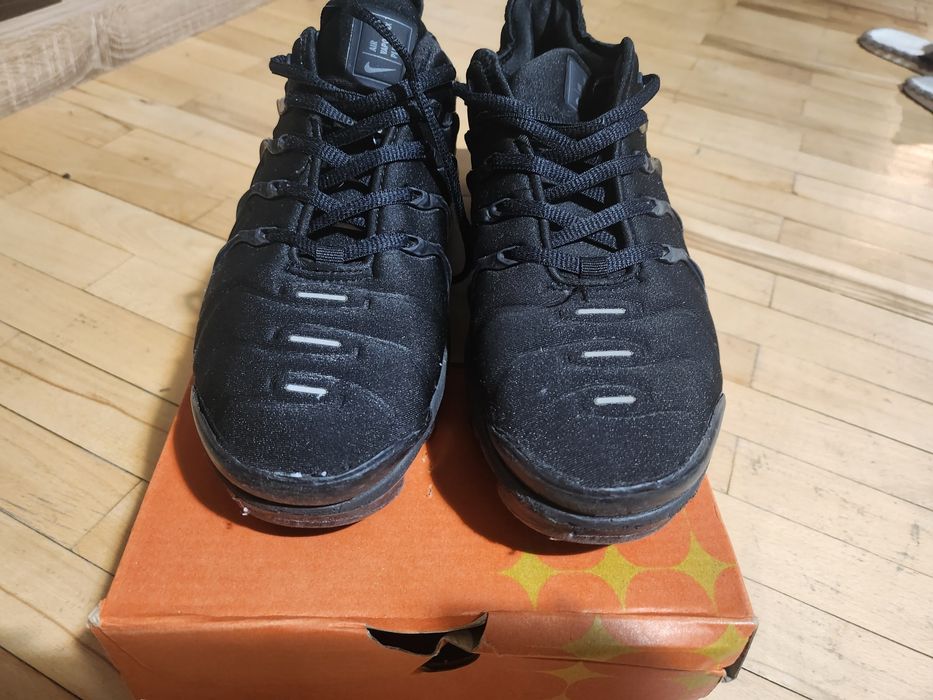 NIKE AIR VAPORMAX plus за момче