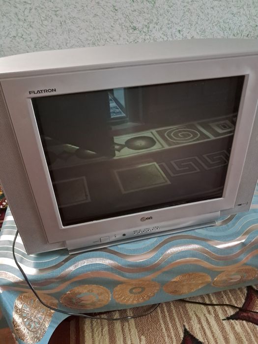 Продаётся телевизор