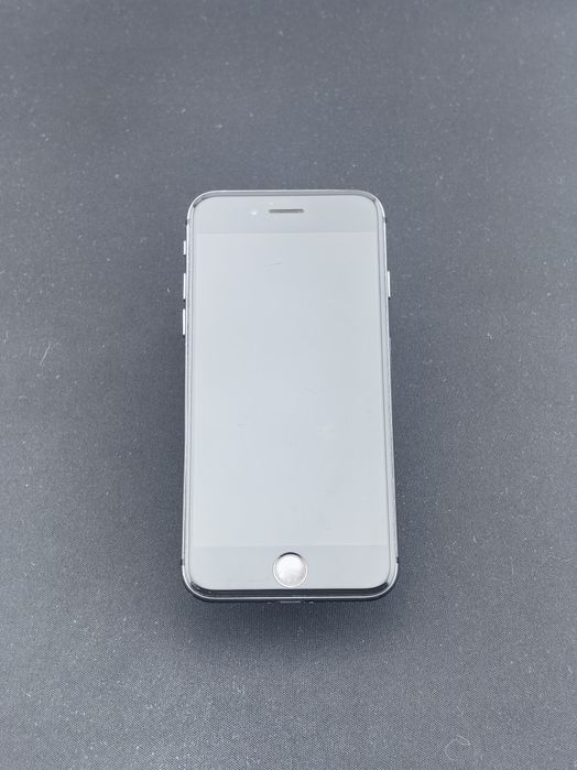 Apple iPhone 8 64 GB ID-mar873