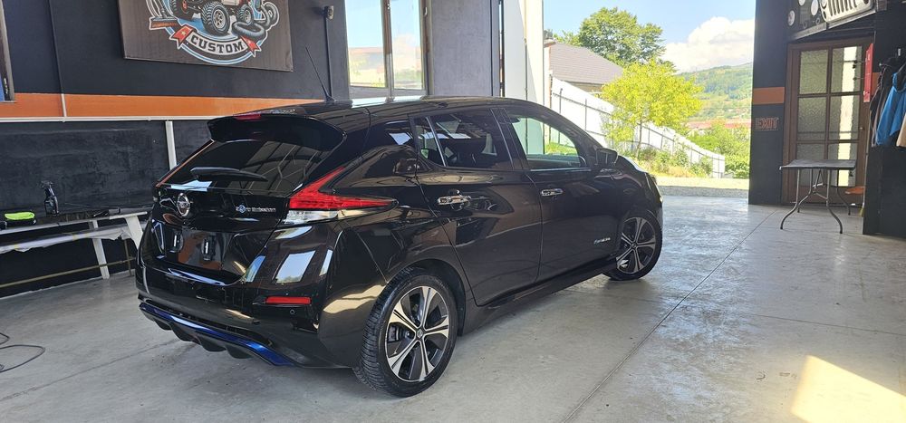 Nissan Leaf N-connecta 40kw