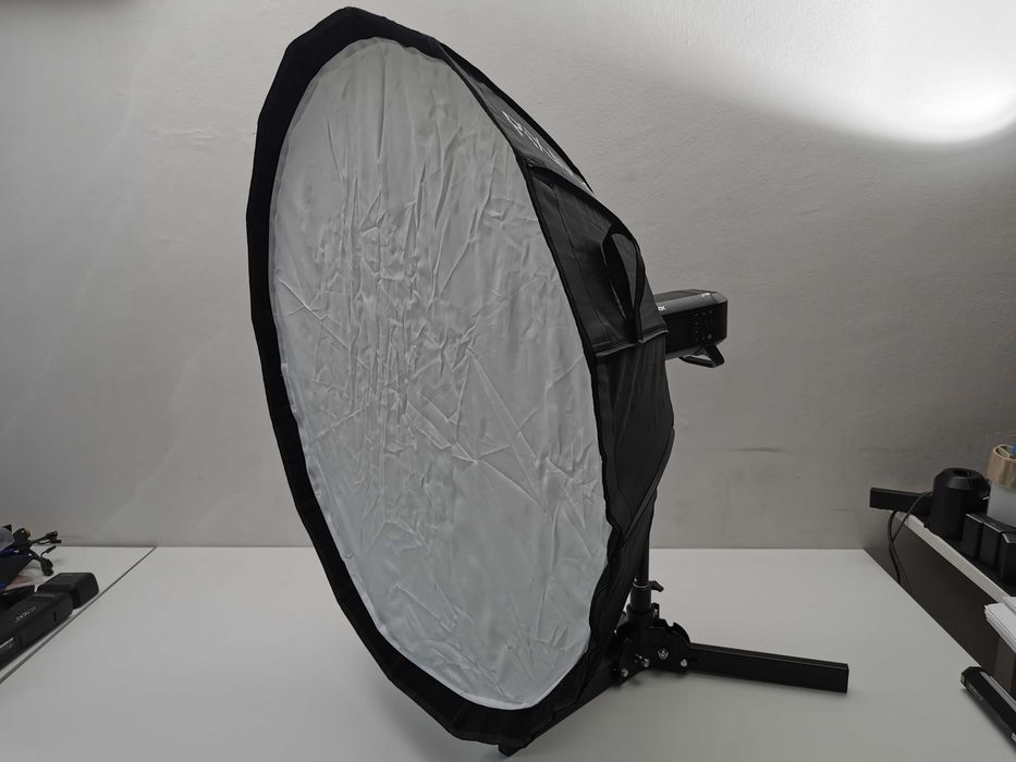 Параболичен софтбокс PixaPro - Godox AD-S85W