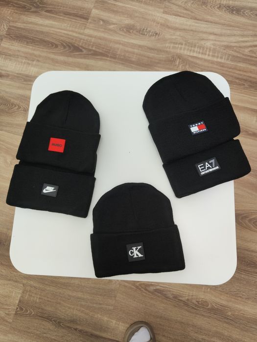 Caciula iarna , căciulă Nike , căciulă Hugo Căciulă Ck