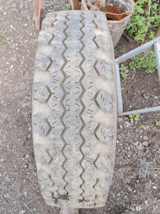 Продам колесо с диском, R16. На УАЗ