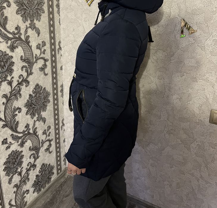 Продам пуховик очень теплый