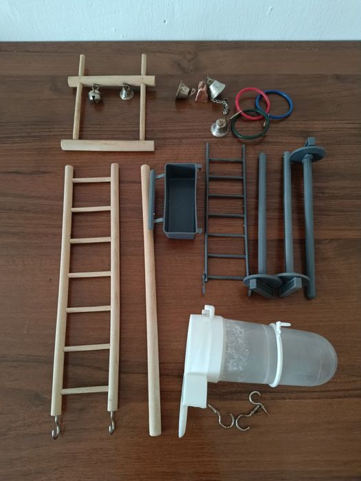 Клетка для птиц попугаев