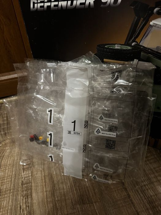 LEGO technic Land Rover Defender 10317