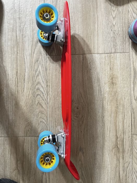 Penny Board rosu- Nou, nefolosit