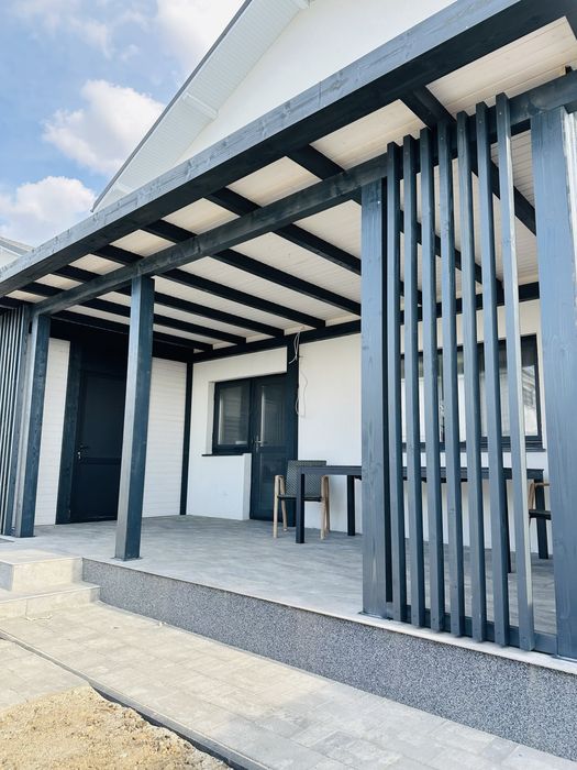 Terasa moderna din lemn