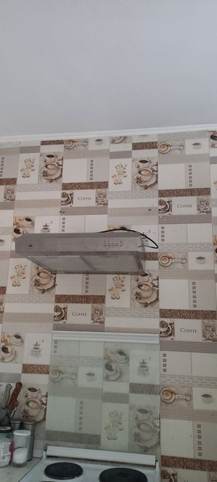 Продам вытяжку  в рабочем состоянии