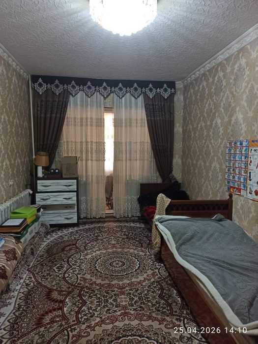 Сдаётся 3х комнатная квартира на 1этаже в районе 5 микрорайон