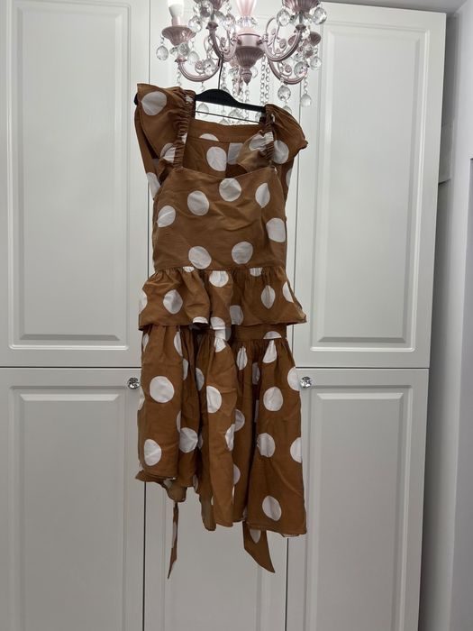 Vand costum cu buline