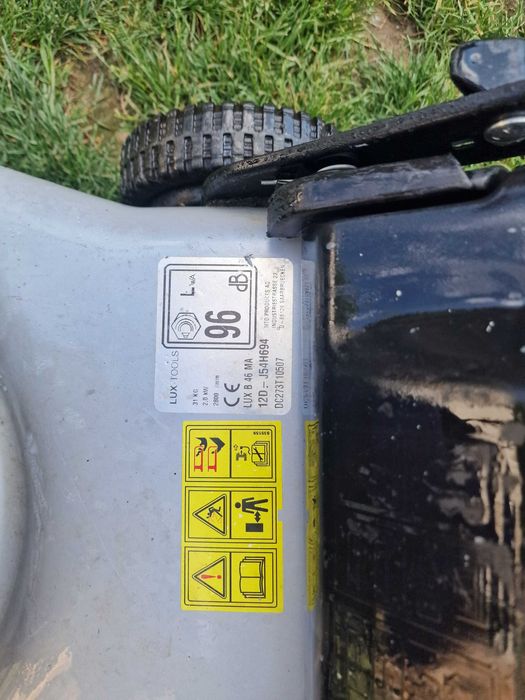 Masina de tuns iarba pe benzina Briggs 3CP CU COS si tractiune