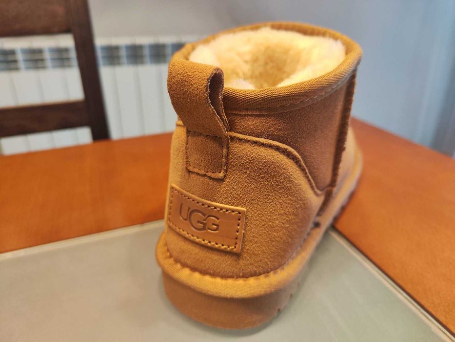 нови обувки UGG, добър избор за зимния сезон
