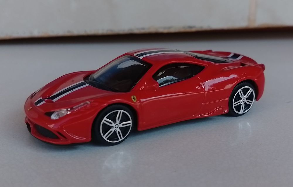 Ferrari 458 Speciale, мащаб 1/43