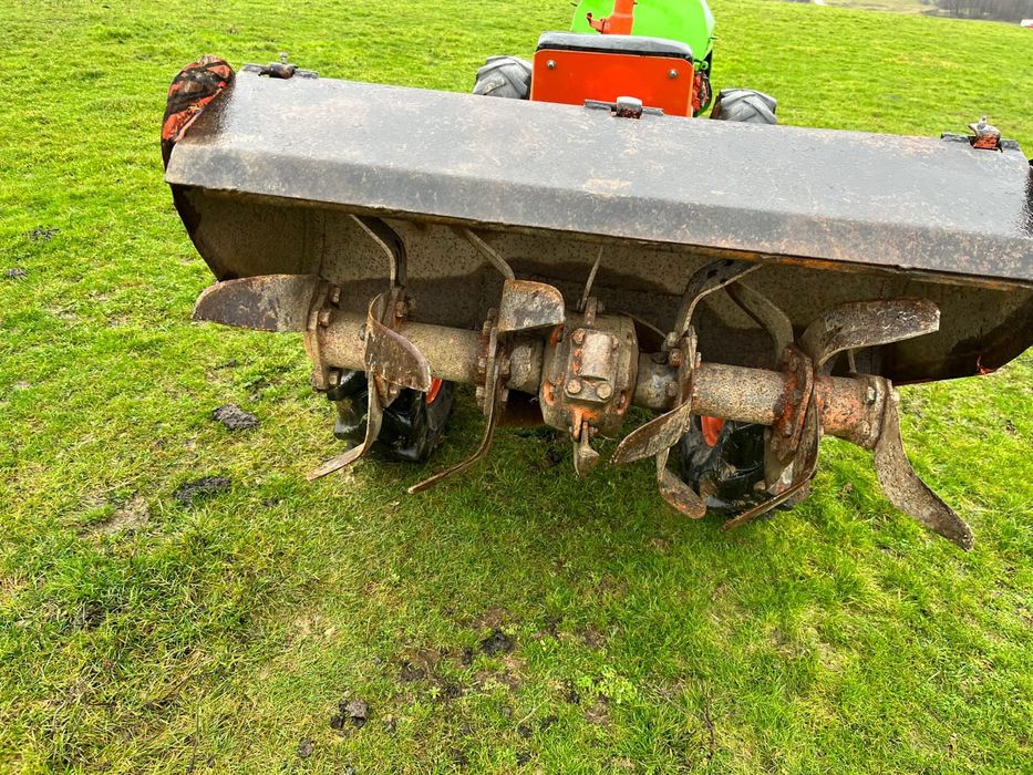 Tractoaș articulat pasquali 4x4