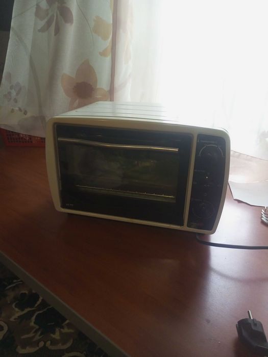 Продам  б/у миниэлектропечь