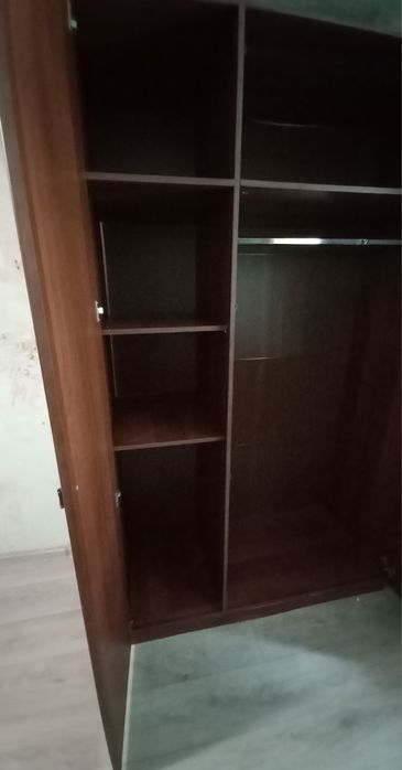 Отдам шкаф 9000тг