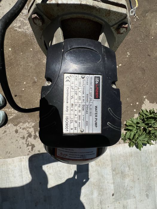 Водяной Насос б/у