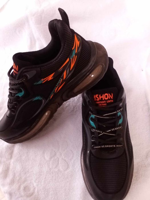 Adidași sport adulți