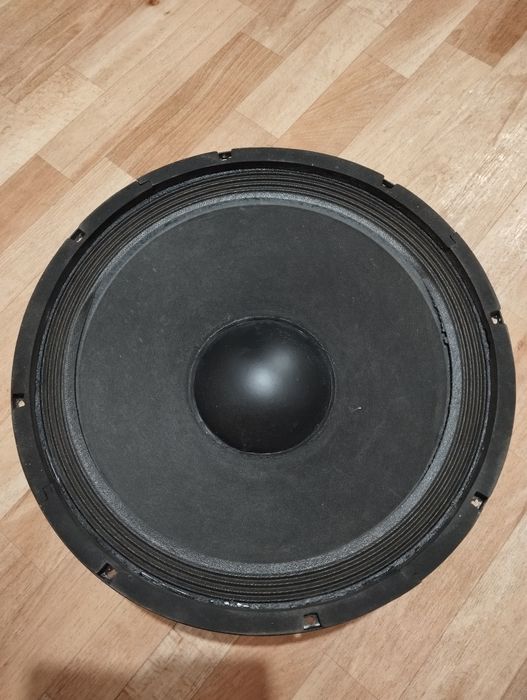 Эстрадный динамик 15 дюймов