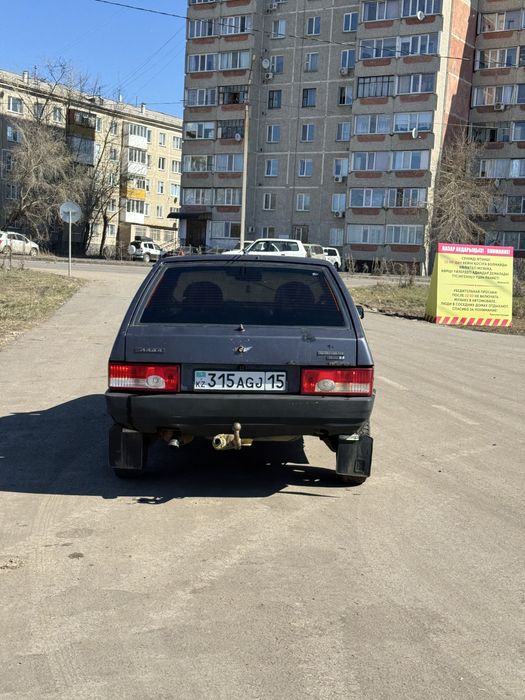 Лада Ваз 21093i