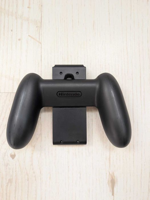Nintendo Switch LCD 32GB пълен комплект без кутия (възможно договаряне)