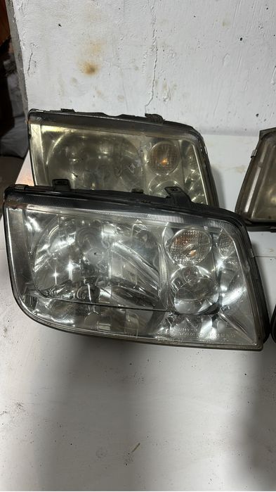 Фары на Volkswagen Bora Jetta