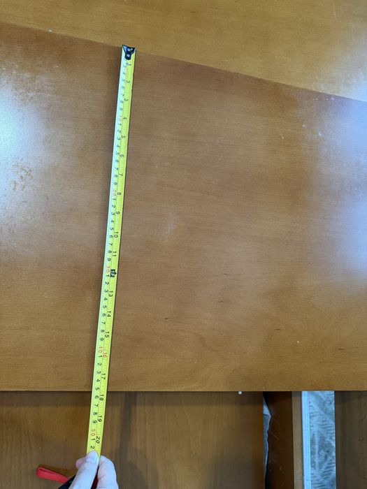 Стол со стульями