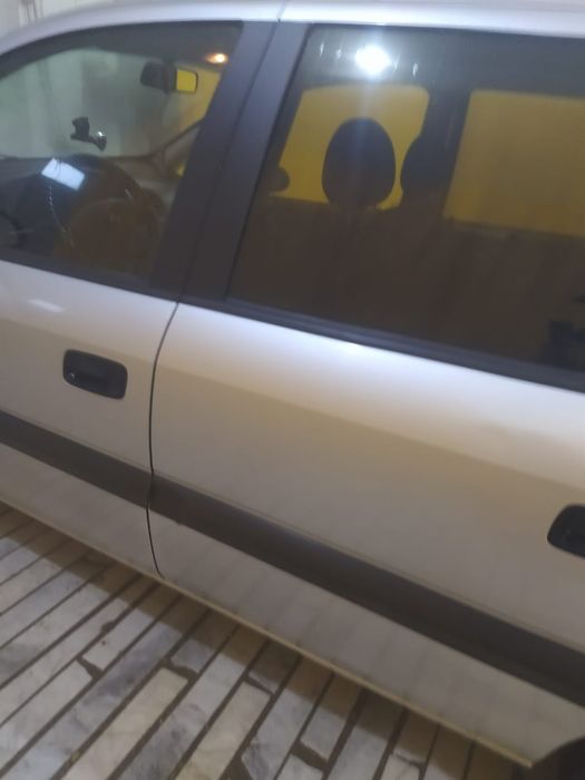 Прдам !!! Opel zafira 2002 года срочно.