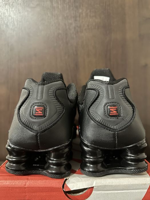 Nike Shox TL Black/Max Orange - 40,41,42,43,44,45,46