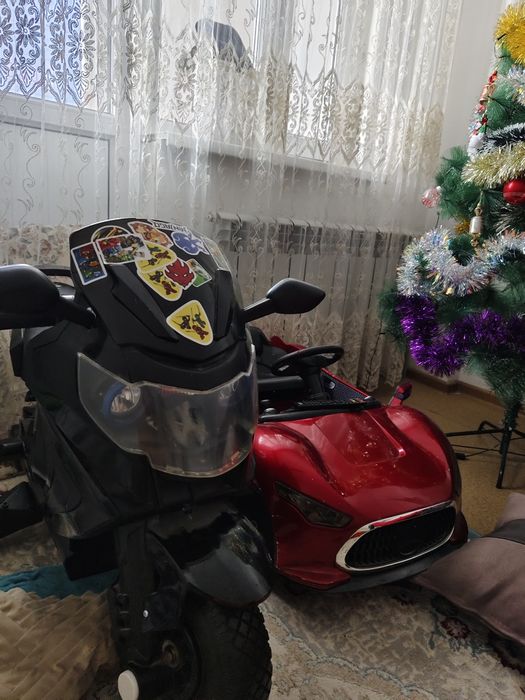 Мотоцикл и машинка