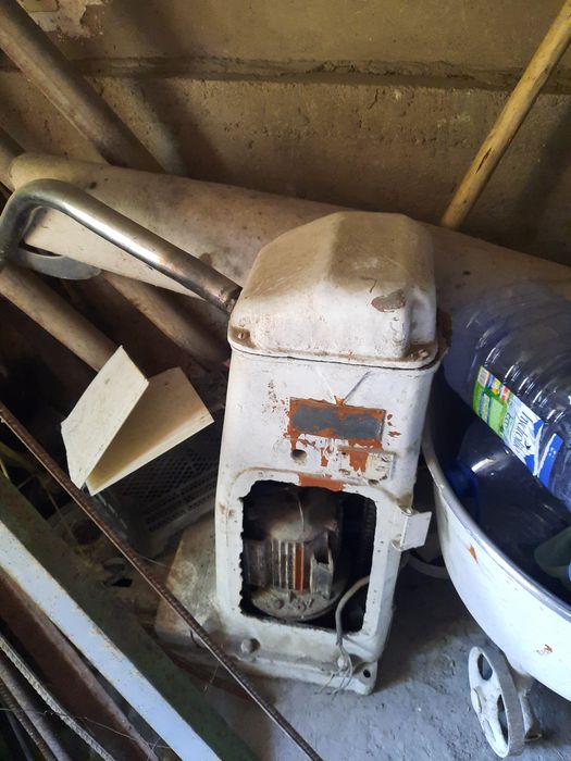 Тесто мешалка козони нержавейка козони иккита.