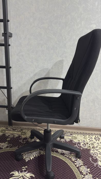 Продается кресло