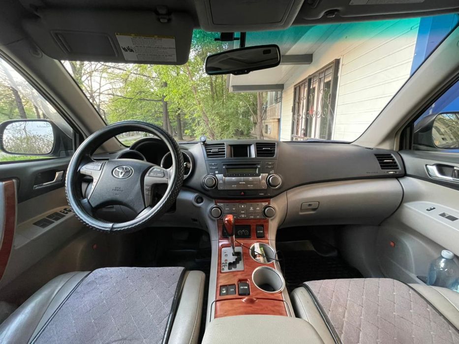 Toyota Highlander(американец)