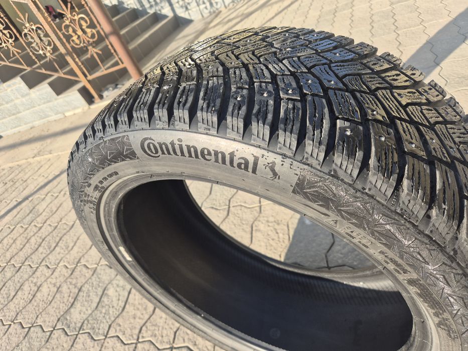 Зимние шины 235/45/R18