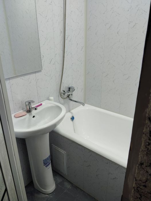 Продается 1я квартира Карасу-6