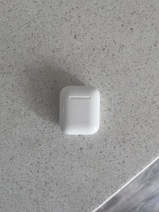 Продается Airpods 2